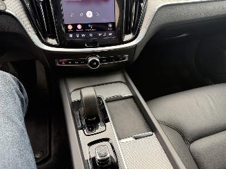 Volvo V-60 Volvo V60 B4 Kombi Core MildHybrid picture 12