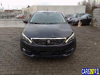 Peugeot 308  picture 2