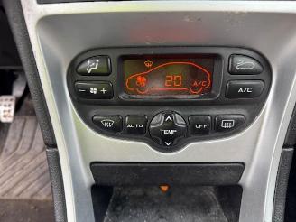 Peugeot 307 CC picture 24