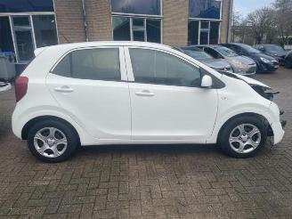 Kia Picanto Picanto (JA), Hatchback, 2017 1.0 12V picture 5