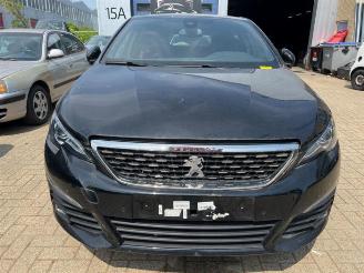 Peugeot 308 308 (L3/L8/LB/LH/LP), Hatchback 5-drs, 2013 / 2021 1.2 12V e-THP PureTech 130 picture 8