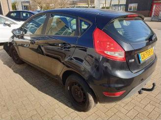 Ford Fiesta  picture 2