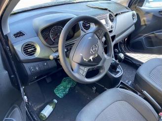 Hyundai I-10 i10 (B5), Hatchback, 2013 / 2019 1.0 12V picture 9