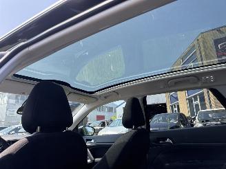 Peugeot 308 1.2 PureTech Blue Lease Executive picture 18