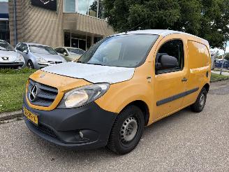 krockskadad bil auto Mercedes Citan 108 CDI BlueEFFICIENCY 2016/1