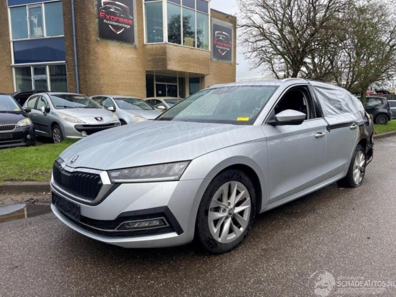 Skoda Octavia Octavia Combi (NXAC), Combi 5-drs, 2019 1.0 TSI e-TEC 12V
