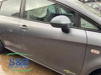 Seat Leon Leon (1P1), Hatchback 5-drs, 2005 / 2013 1.6 TDI 16V 105 picture 16