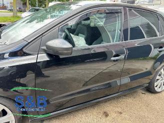 Volkswagen Polo Polo V (6R), Hatchback, 2009 / 2017 1.2 12V picture 21