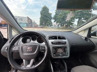 Seat Altea xl 1.2 TSI MPV  Benzine 1.197cc 77kW (105pk) FWD 2010-04/2015-07 (5P5) CBZB picture 18