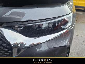 Citroën DS 7 DS 7 Crossback, SUV, 2017 1.6 16V PureTech 180 picture 3