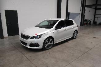 damaged passenger cars Peugeot 308 GT LINE 2018/4