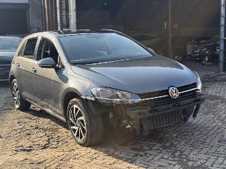 Volkswagen Golf 1.6 TDI picture 3