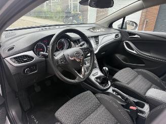 Opel Astra 1.4 Online Edition picture 17