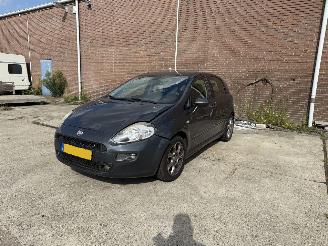 Fiat Punto Evo 0.9 TwinAir Street picture 2