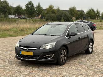 Opel Astra 1.6 cdti edition EURO 6 SPORTS TOURER picture 2