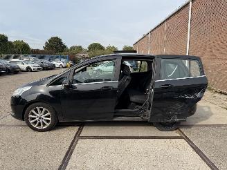 Ford B-Max 1.0 EcoBoost Titanium picture 14