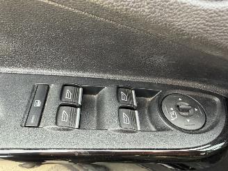 Ford B-Max 1.0 EcoBoost Titanium picture 19