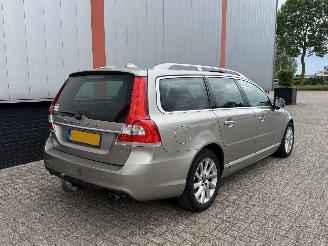 Volvo V-70 2.0 D4 Nordic+ AUTOMAAT EURO 6 picture 6