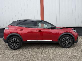 Peugeot 2008 1.2 PureTech GT Pack NAP picture 2