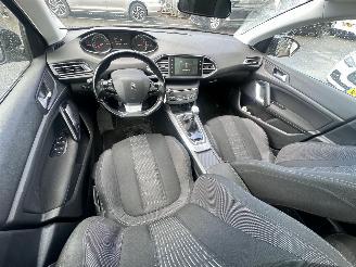 Peugeot 308 1.2 ALLURE picture 7