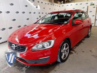 Autoverwertung Volvo V-60 V60 I (FW/GW), Combi, 2010 / 2018 2.0 D4 16V 2016/4