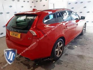 Volvo V-60 V60 I (FW/GW), Combi, 2010 / 2018 2.0 D4 16V picture 3