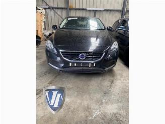 Démontage voiture Volvo V-40 V40 (MV), Hatchback 5-drs, 2012 / 2019 2.0 D2 16V 2015/9