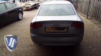 Audi A4 A4 (B7), Sedan, 2004 / 2008 2.0 TDI 16V picture 4
