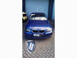 Vrakbiler auto BMW 3-serie 3 serie (E90), Sedan, 2005 / 2011 318i 16V 2007/3