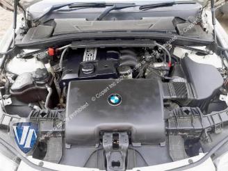 BMW 1-serie 1 serie (E81), Hatchback 3-drs, 2006 / 2012 116i 1.6 16V picture 4