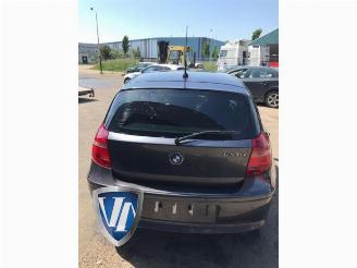 BMW 1-serie 1 serie (E81), Hatchback 3-drs, 2006 / 2012 123d 16V . picture 3