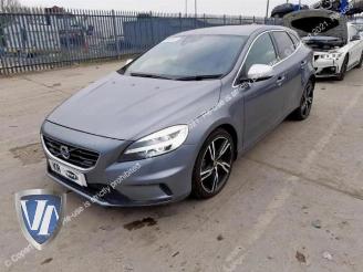 Volvo V-40 V40 (MV), Hatchback 5-drs, 2012 / 2019 2.0 D2 16V picture 3