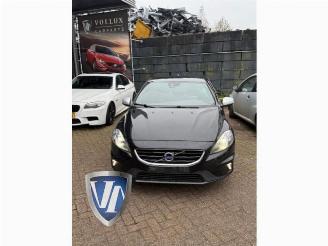 Volvo V-40 V40 (MV), Hatchback 5-drs, 2012 / 2019 2.0 D2 16V picture 3