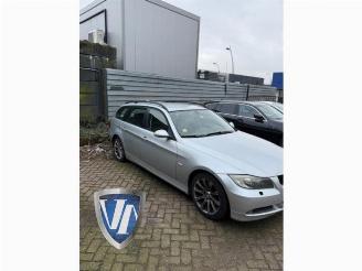 skadebil auto BMW 3-serie 3 serie Touring (E91), Combi, 2004 / 2012 318i 16V 2008/9