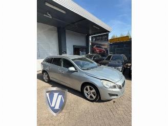 rozbiórka samochody osobowe Volvo V-60 V60 I (FW/GW), Combi, 2010 / 2018 2.0 T 16V 2012/7