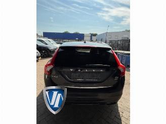 Volvo V-60 V60 I (FW/GW), Combi, 2010 / 2018 2.4 D6 20V Plug-in Hybrid AWD picture 4
