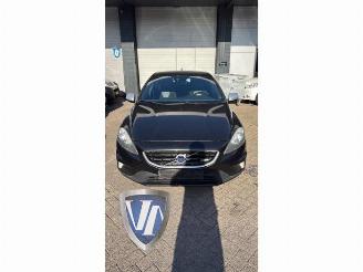 Volvo V-40 V40 (MV), Hatchback 5-drs, 2012 / 2019 2.0 D4 16V picture 2