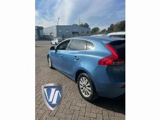 Volvo V-40 V40 (MV), Hatchback 5-drs, 2012 / 2019 2.0 D2 16V picture 3