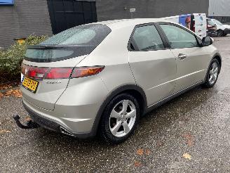 Honda Civic 1.4 5drs picture 3