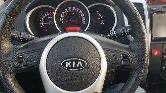Kia Venga AUTOMAAT...PANODAK.. picture 21
